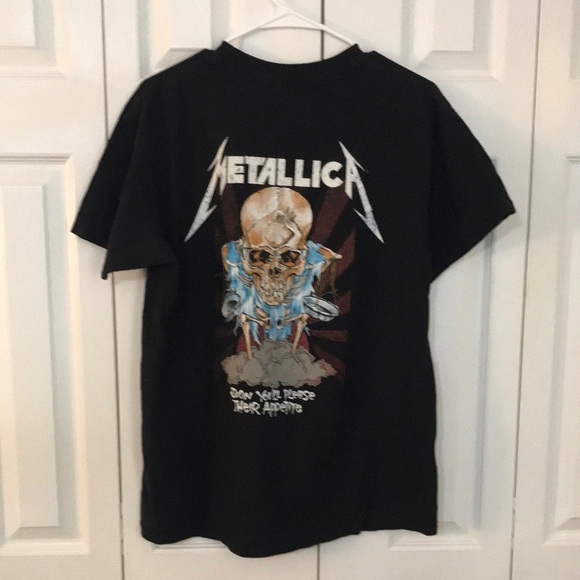 SOLD Metallica 2007 Thier Money Tips Her Scales Again Graphic T-Shirt - Picture 3 of 3